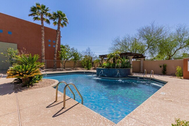 Building Photo - 7601 E Roosevelt St