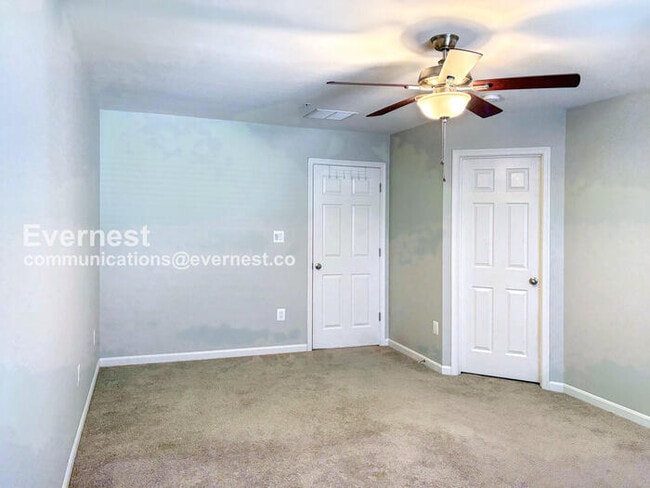 Building Photo - 8134 Villaggio Dr