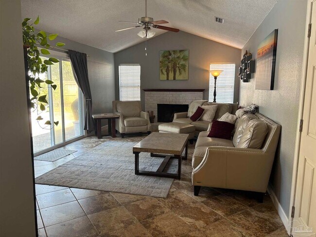 Building Photo - 2644 Venetian Way