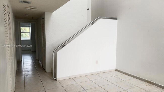 Building Photo - 456 Poinciana Island Dr