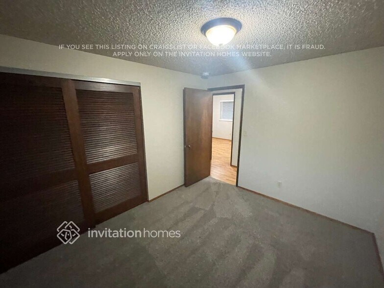 Building Photo - 11002 Dean Ct SW