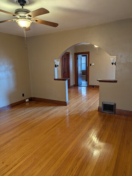 living room II - 6311 Garesche Ave