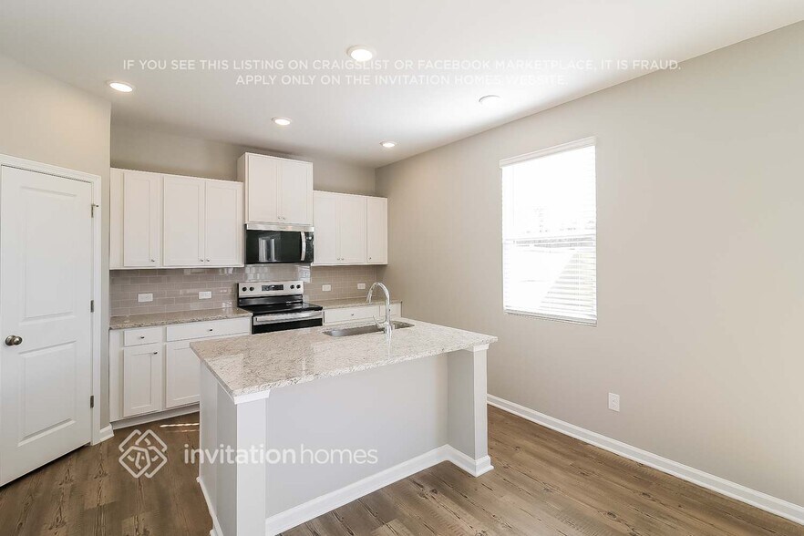 Building Photo - 7139 Brushwood Bnd