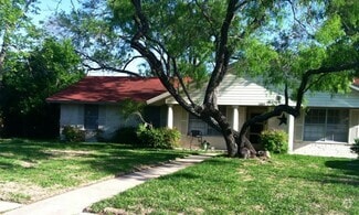 Building Photo - 1809 Rogge Ln