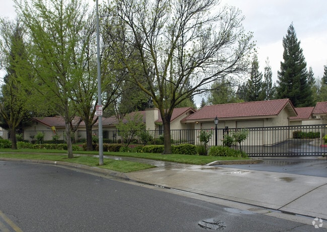 Building Photo - Palm Mission Village and Estates