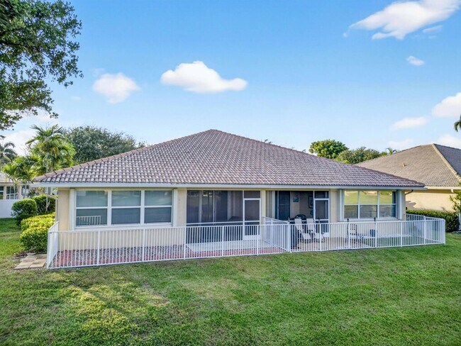 Building Photo - 233 W Coral Trace Cir