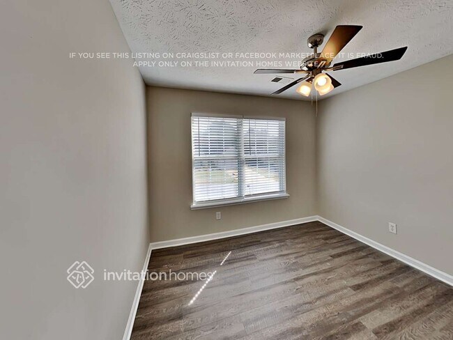 Building Photo - 3014 Lake Park Trail