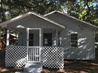 Building Photo - 611 N Lakewood Ave