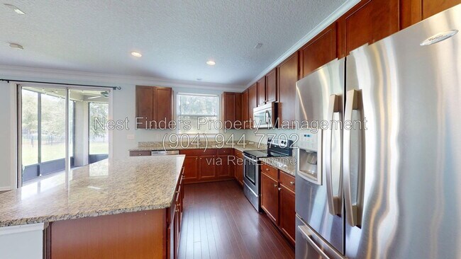 Building Photo - 112 Woodfield Ln