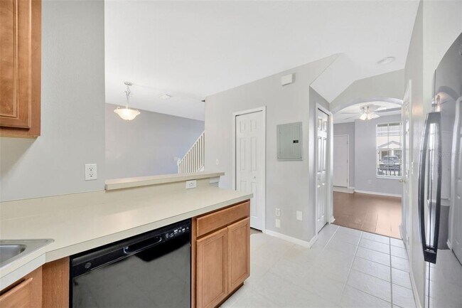 Building Photo - 6106 Olivedale Dr