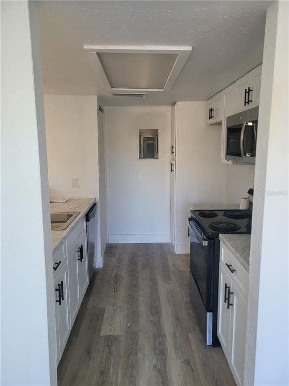 Building Photo - 3914 Coronation Ct