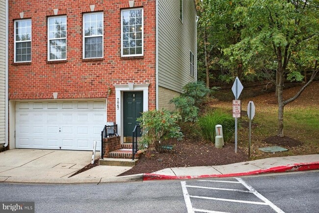 Building Photo - 7047 Water Oak Rd