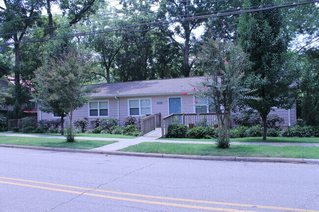 Building Photo - Shelby Street Apartments