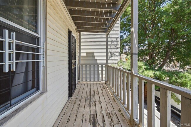 Building Photo - 1850 Unionport Rd