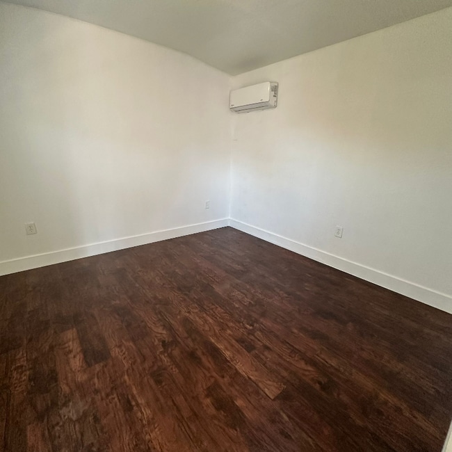 Building Photo - 17201 NW 53rd Ave