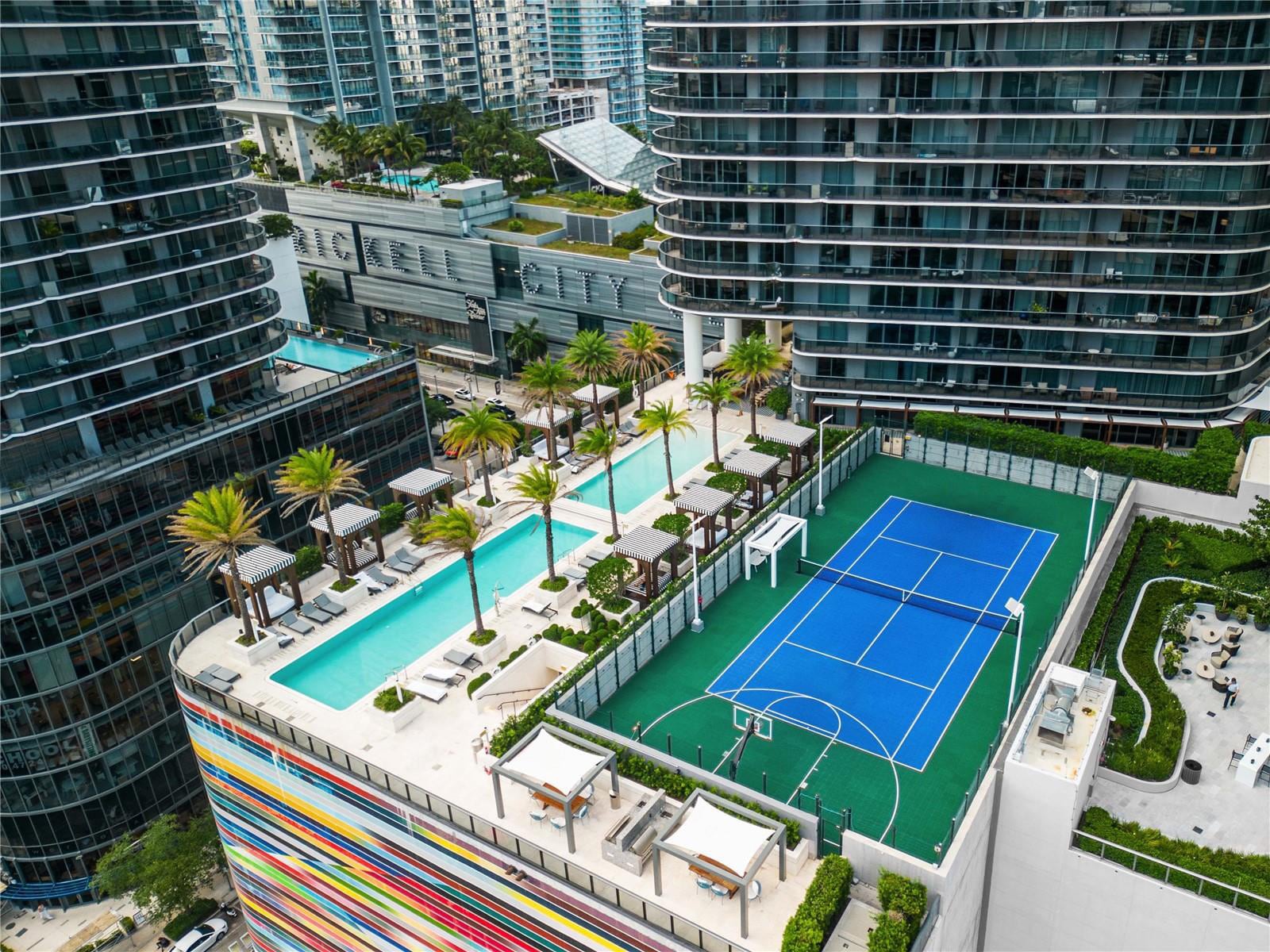Building Photo - 801 S Miami Ave