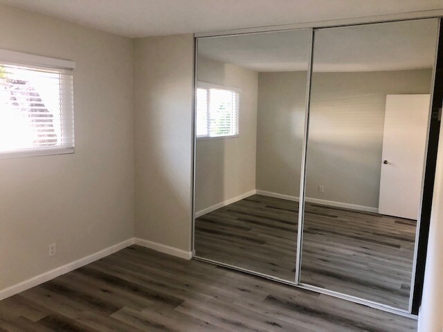 Front Bedroom & New Mirrored Closet Doors - 16181 Ganges Lane #2, Huntington Beach, CA 92647