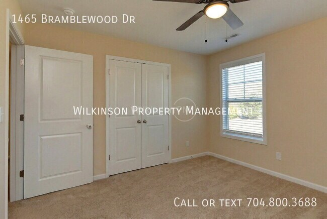 Building Photo - 1465 Bramblewood Dr
