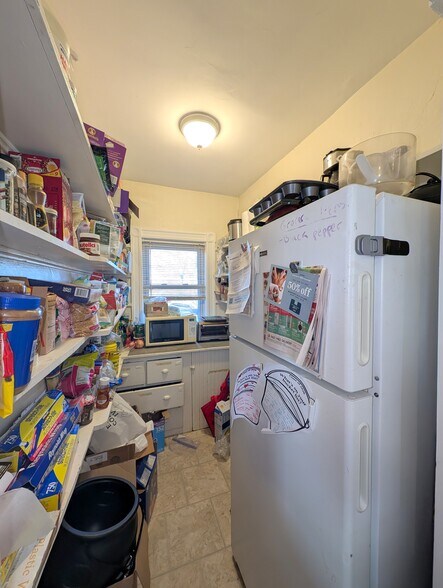 Building Photo - 300 Boston Ave