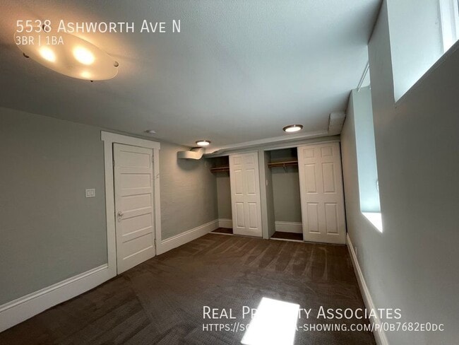 Building Photo - 5538 Ashworth Ave N