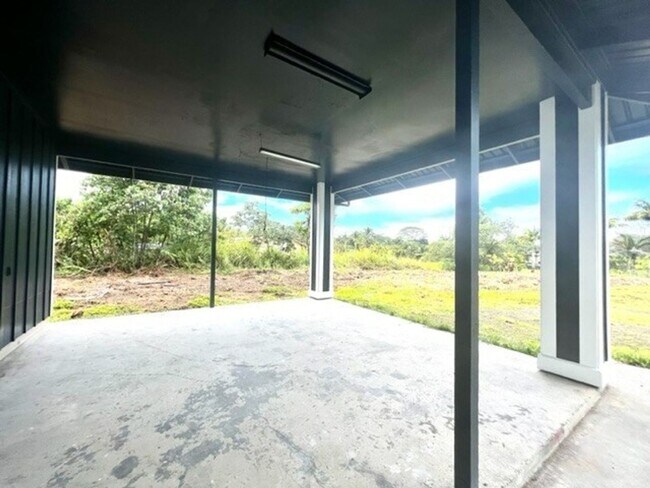 Building Photo - Lovely 3 Bedroom 2 Bath in HPP