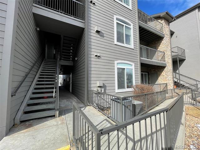 Building Photo - 2575 S Syracuse Way