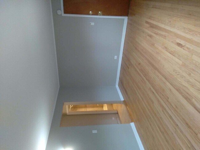 Building Photo - 432 Elmwood Ave