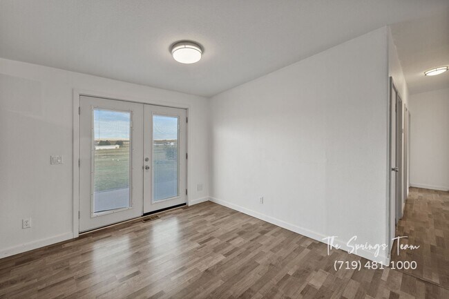 Building Photo - MODERN UPGRADES AND RURAL LIVING IN PEYTON