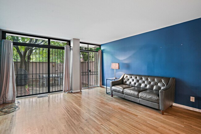 Building Photo - 1285 Delaware Ave SW