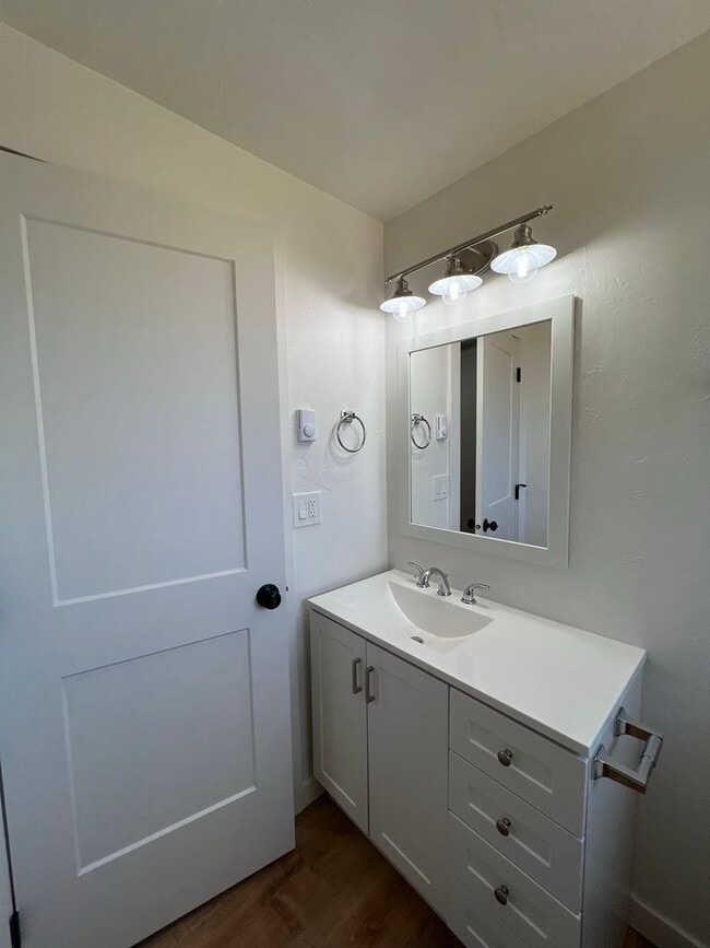 Building Photo - 4036so