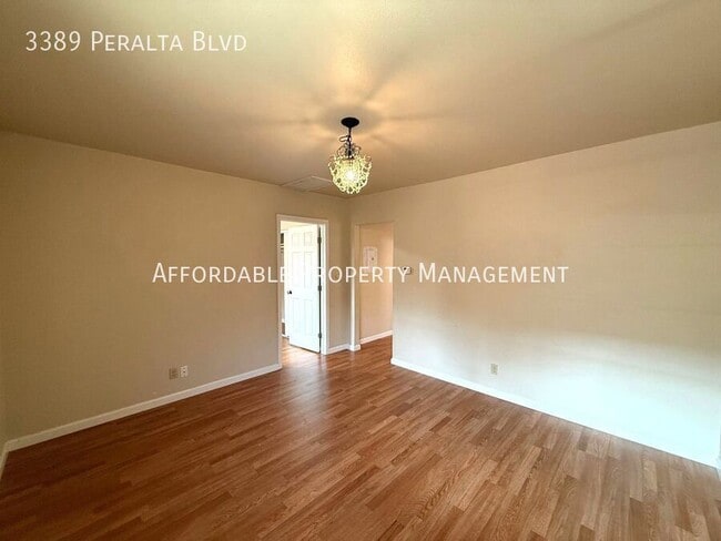 Building Photo - 3389 Peralta Blvd