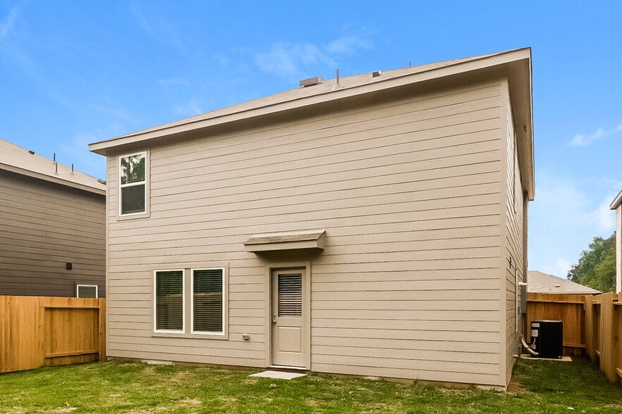 Building Photo - 13491 Sonali Springs Dr