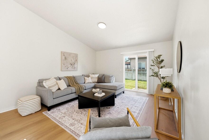 Building Photo - 3687 E Royal Troon Dr