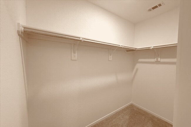 Building Photo - 14603 S Ascot Bnd Cir