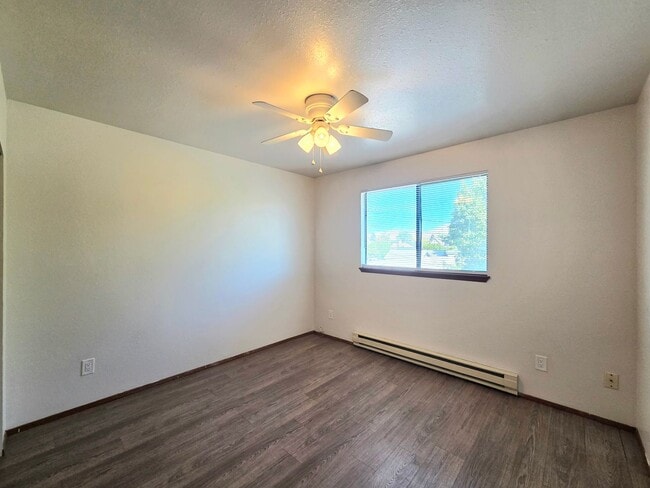 Building Photo - 124 N Delaware Ave