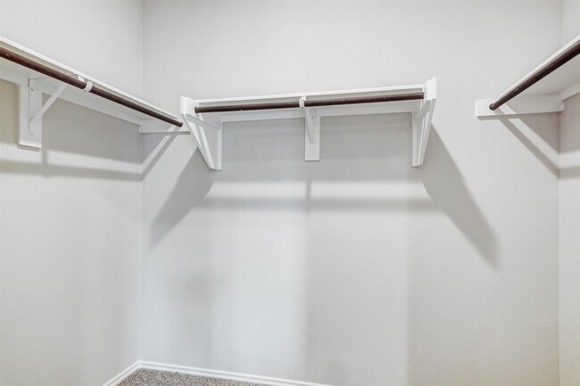 Building Photo - 9304 Colonial Bent Pl
