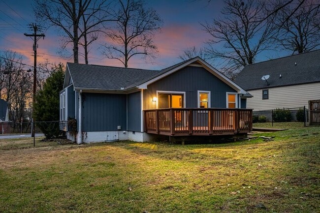 Building Photo - 921 Fitzpatrick Rd