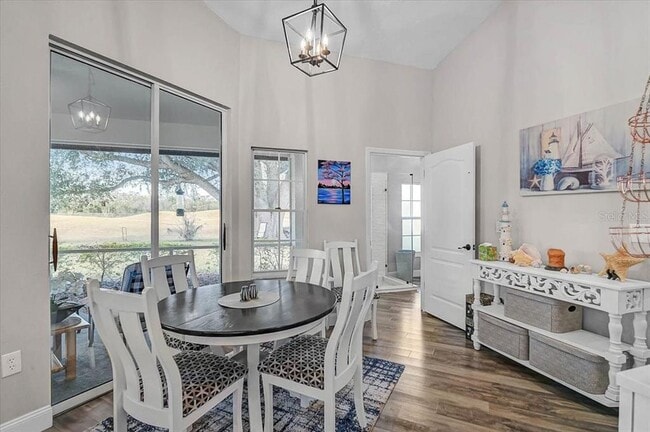 Building Photo - 4427 Highland Oaks Cir