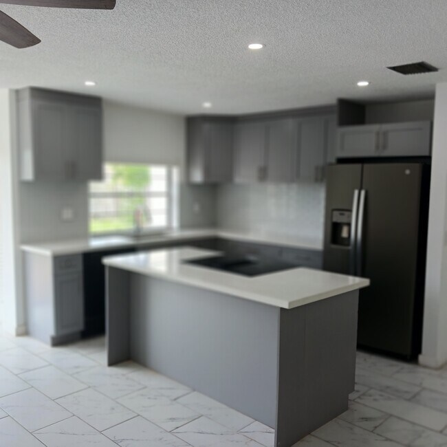 Building Photo - 6533 Sweet Maple Ln