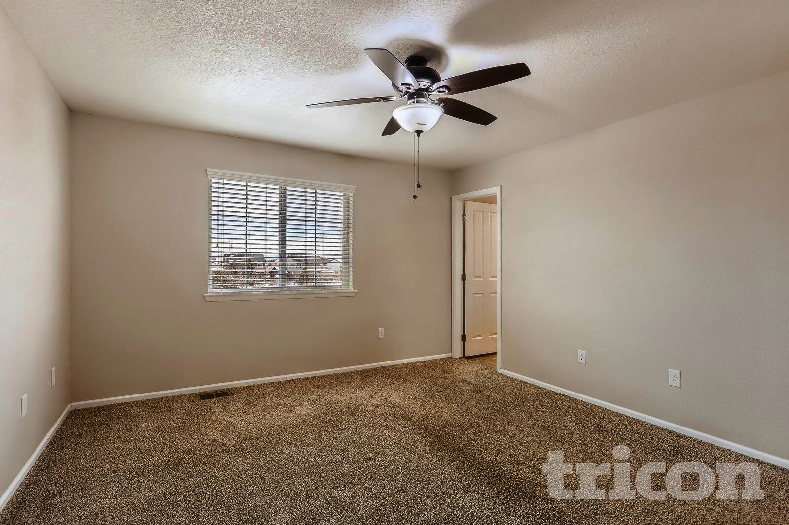 Building Photo - 555 N Kewaunee Way