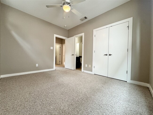 Building Photo - 1515 Birdsall St