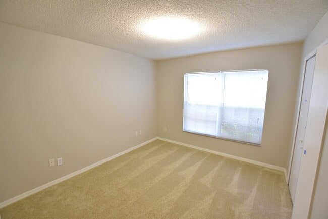 Building Photo - 120 N Cervidae Dr