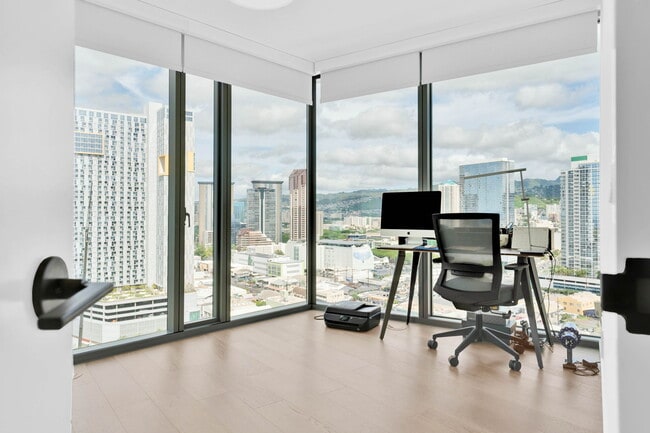 Building Photo - 1000 Auahi St