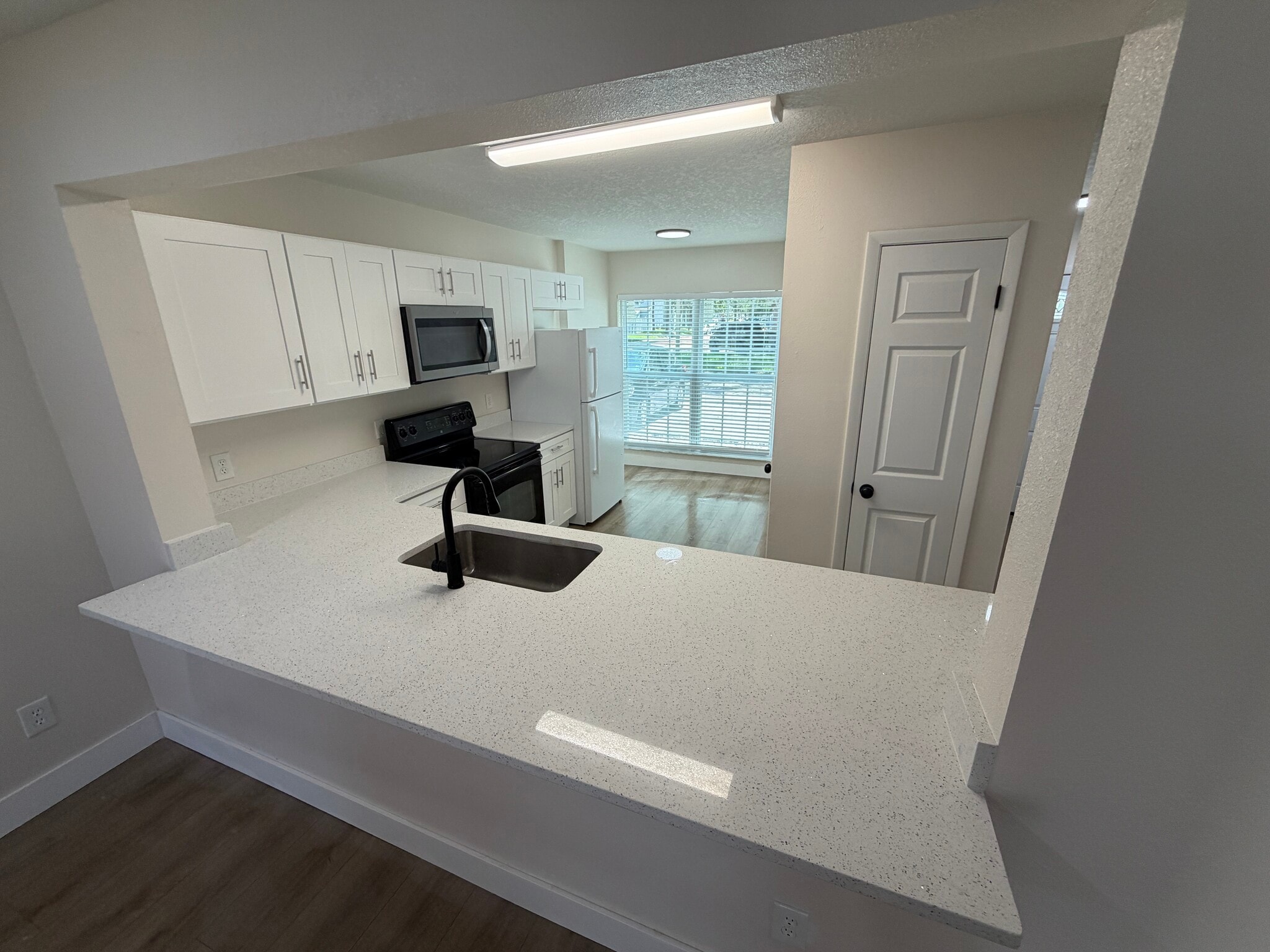Building Photo - 11114 Essex Ridge Ct