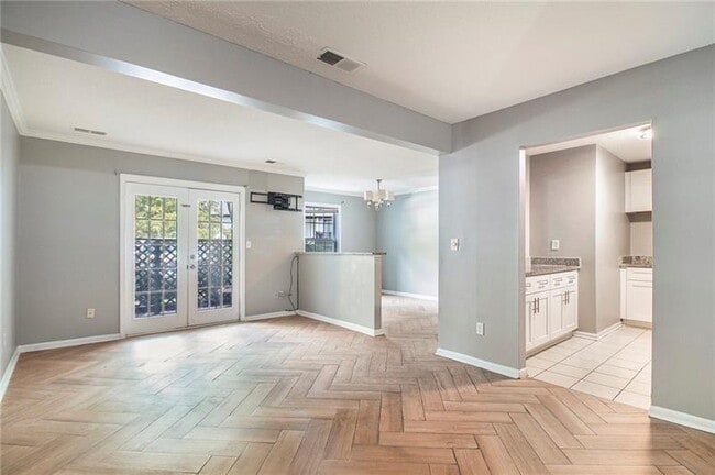 Building Photo - 3599 Woodbriar Cir