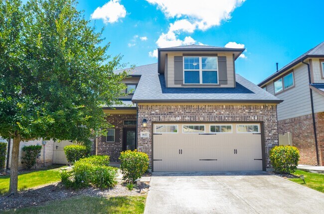 Building Photo - 1627 Summer City Dr