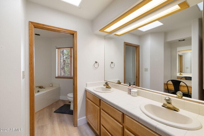 Building Photo - 2145 William Palmer