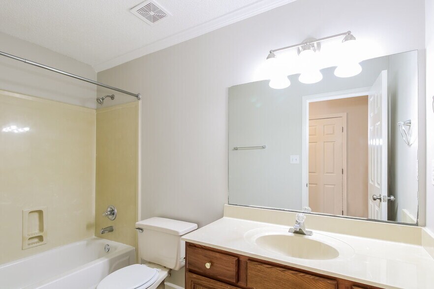 Building Photo - 1470 Cider House Ln