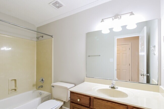 Building Photo - 1470 Cider House Ln