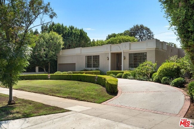Building Photo - 519 N Rexford Dr